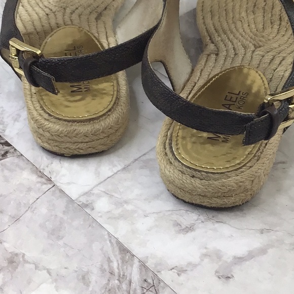 MICHAEL KORS Brown Signature T-STRAP Espadrilles Sandals, women 5M, Big Kids 3.5 - Picture 7 of 9